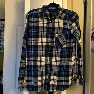 Boyfriend shirt/ button down, American Eagle, outfitters, size large for women